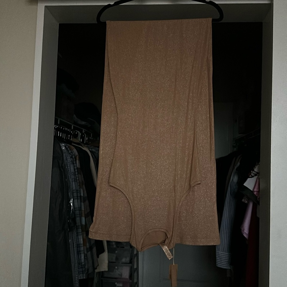SKIMS SOFT LOUNGE SHIMMER RACERBACK DRESS - Picture 4 of 4